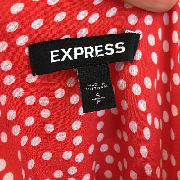 Express coral polka dot midi dress - Picture 3 of 3